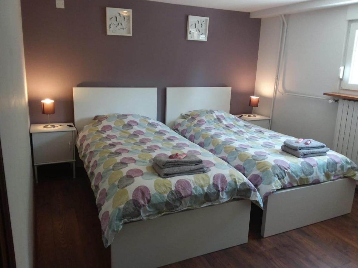 Holiday home Des Champs *